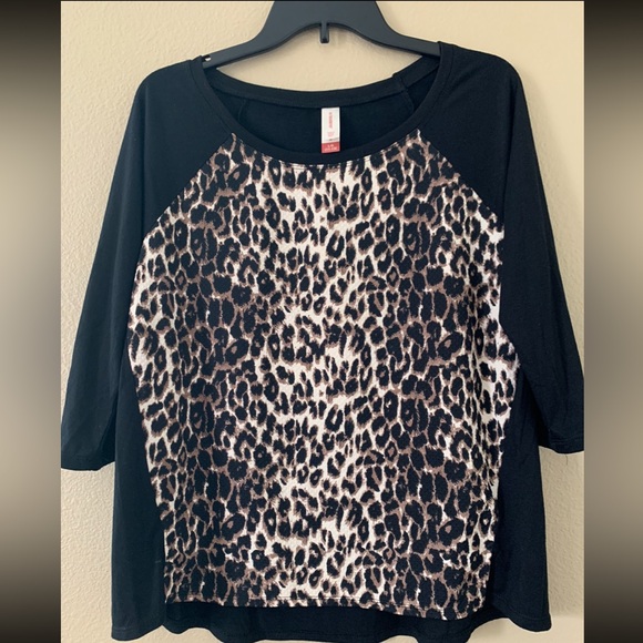 NOBO WOMENS Cheetah Print Black Baseball Top SIZE L - Picture 8 of 9